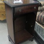 414 8160 CHEST OF DRAWERS